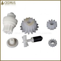 Customized Plastic Wheel Gear CNC Machined Nylon Plastic Gear