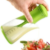 Manual Plastic Salad Bottle Dressing Mixer