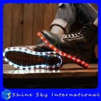 British Fashion High Quality USB Rechargeable Multicolors Led Leather Boots For Men/Women Casual