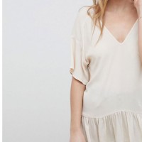 Ruffle Hem T Shirt in Crinkle