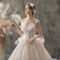 High Quality off-Shoulder Lace Embroidery Luxury Wedding Dress