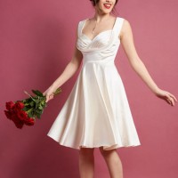 Woman Desired Retro Moment A-Line Dress in Cream