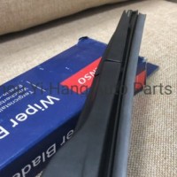 Car Accessories Wholesale 60 Cm Semi-Metal Car Wiper Blade Used for Toyota 85212-42110