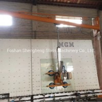 Vacuum Lifting Equipment for Handling in the Glass Processing