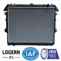 Auto Parts Radiator for Toyota Hilux Vigo/Innova 2.7 V4 G'2004-Mt