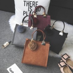 Designer Hangbags Women High Quality PU Leather Hairball Handbag Lady's Retro Shoulder Messenge图1