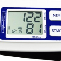 Arm Type Blood Pressure Monitor (Hz-558)