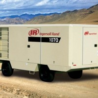 Xhp1070 Ingersoll Rand/Doosan Portable Screw Compressor  1070cfm 350psig Ingersoll Ran (XHP1070WCAT)