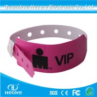 Soft PVC UHF Disposable RFID Tag Wristband for Access Control