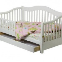 Pine Solid Children's Furniture Baby Crib Cot Wood Kids Bed with Guardrail