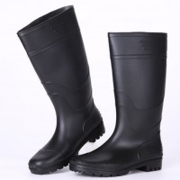 2019 Hot Sale Industrial Safety PVC Rain Shoes with High Quality Steel Head Rain Boots