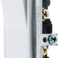 15 a  120/277V  Decora Rocker 4-Way AC Quiet Switch  Residential Grade  UL Approval