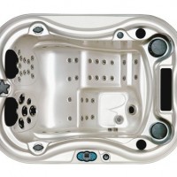 White 2 Person Jaccuzi (SPA-560)