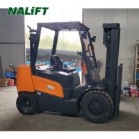 New 2t 2.5t 3t 3.5t Diesel Forklift with Pneumatic Tire