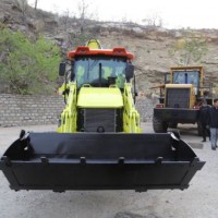 Loader-Digger  Loader  Backhoe Loader with High Quality Qnd The Most Competitive Price (GNGU388)