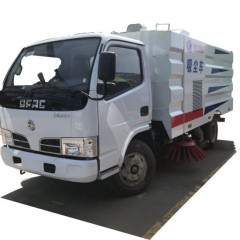 Middle Size Vacuum Cleaner Raod Sweeper Truck Road Sweeper图1