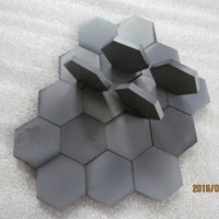 Advanced Industrial Ceramic Sintered Silicon Carbide Ceramic (SSIC) Tiles of Hexagonal for Armor Bul