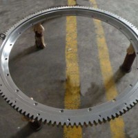 E. 1100.32.00. C Slewing Bearing/Slewing Ring/Turntable Bearing