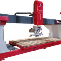 Hualong CNC Granite Marble Bridge Saw 5 Axis Cutting Profiling Machine for Countertop