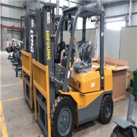 China Engine3 ton Diesel Forklift FD30T