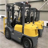 3 ton Diesel Forklift  FD30T Japanese MITSUBISH Engine