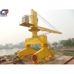 Wildly Used 20t@7-30m Hydtaulic Rail Type Mobile Harbour Crane图1