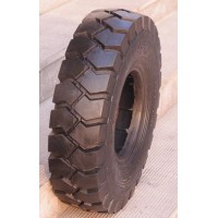 Pneumatic Forklift Tyre with 8.25-15  700-12  650-10  600-9  500-8