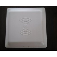 Small Size UHF RFID Communication Antenna