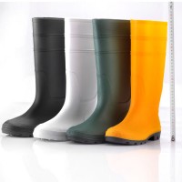 Safetoe Green Color PVC Anti Slip Safety Rain Boots with Ce Certificate