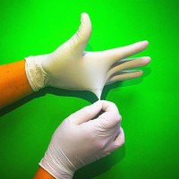 Factory Wholesale White Protective Disposable Latex Gloves Powder Free