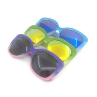 2020 China Factory Fashion Sunglass with Your Logo Promotional Plastic Polycarbonate Sunglasses