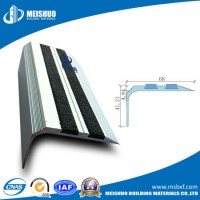 Easy Installed Curved Aluminum Profile Black Carborundum Stair Nosing