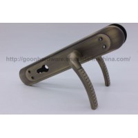 Aluminum Handle on Iron Plate 007