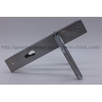 Aluminum Handle on Iron Plate 083