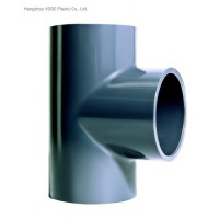 UPVC Pn16 Equal Tee with DIN Standard Gray Color for Water Supply
