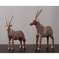 Modern Concise Style African Savannah Antelope Statue TV Decoration