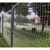 Powder Coated Bending Triangular Welded Wire Mesh Fence for Europe Customers