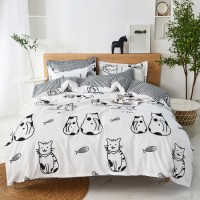 Black Print Cat Design Cartoon Bedding 4 PCS Bedsheet Quilt Cover Set with 2 Pillowcase