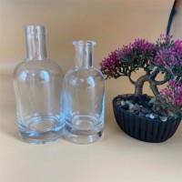 100ml/200ml Crystal Small Super Flint Glass Bottle Bayberry Wine Fruit Wine Liqueur Bottles with Cor