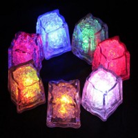 LED Liquid Induction Ice Cubes 28mm Ice Cubes Light Colorful Ice Cube Decoration Light for Bar and P