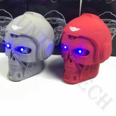 L1 Super Bass LED Skull Head Bluetooth Speaker with FM TF USB Aux图1